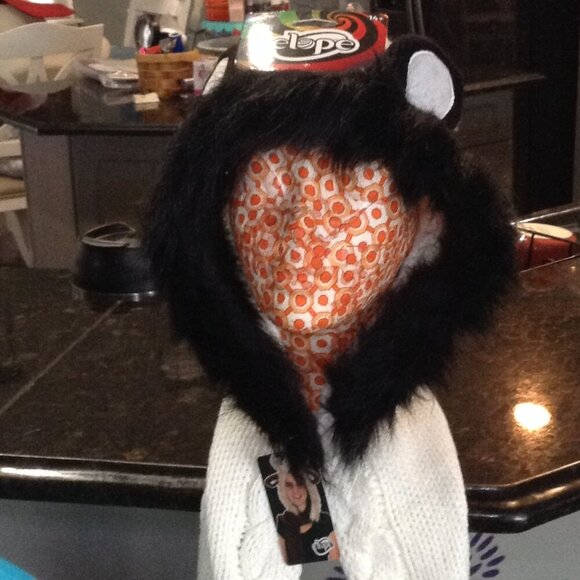 NWT Elope Polar Bear Hat; Animal Anime', Cosplay Chic, Y2K Warm, Trending, Ski - Picture 7 of 7